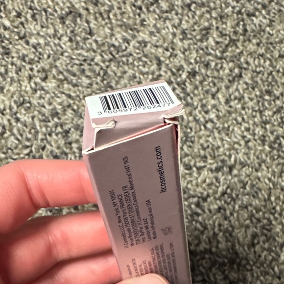 IT Cosmetics Je Ne Sais Quoi Hydrating Lip Treatment Serum - Love - Picture 4 of 4